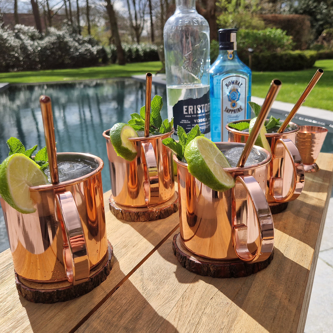 Moscow mule bekers glad, 500 ml bekers Inclusief 4 Rietjes, 4 onderzetters, 2 ice molds & jigger